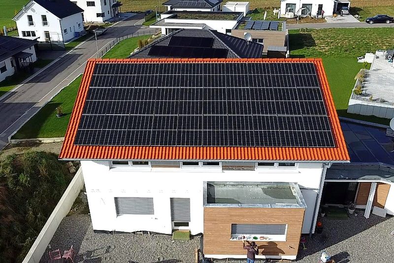 Photovoltaikanlage: Neubau mit Satteldach